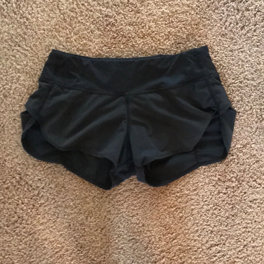 Lululemon black shorts